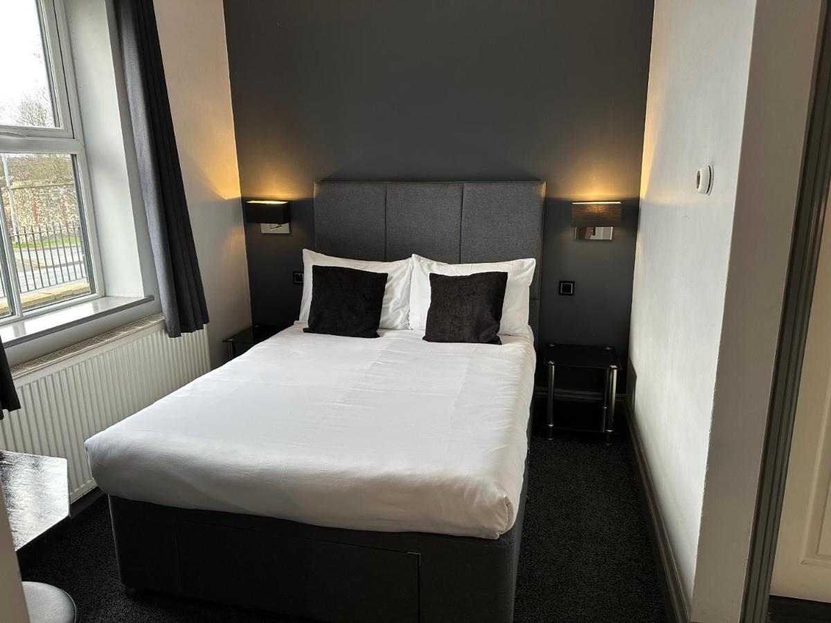 Bed and Breakfast The Castle Norwich Exterior foto